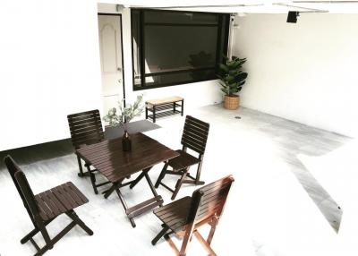 Townhouse near BTS Mo Chit