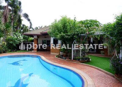 Pool Villa East Pattaya for Sale