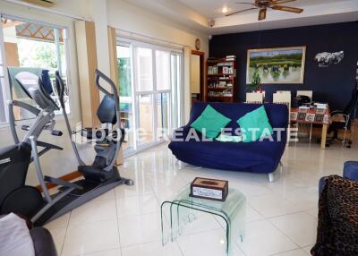 Pool Villa East Pattaya for Sale