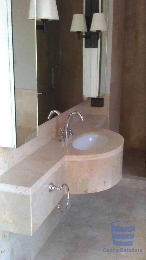 [Property ID: 100-113-26195] 1 Bedrooms 1 Bathrooms Size 65Sqm At Vincente Sukhumvit 49 for Sale