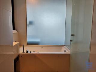 [Property ID: 100-113-26177] 2 Bedrooms 2 Bathrooms Size 68Sqm At The Address Sukhumvit 28 for Rent 45000 THB