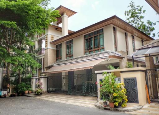 Baan Sansiri Sukhumvit 67