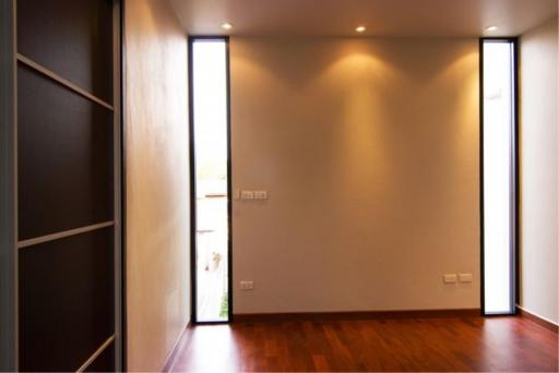 Single House Sukhumvit 34