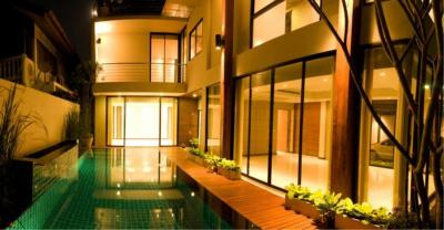 Single House Sukhumvit 34