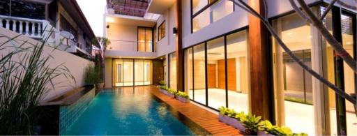 Single House Sukhumvit 34