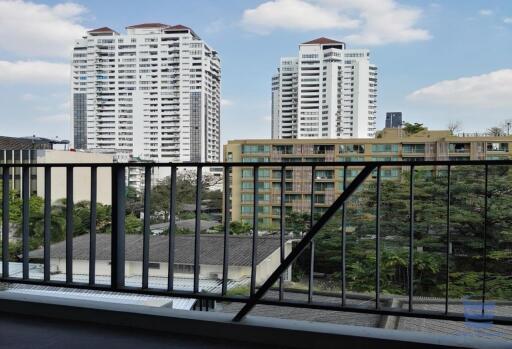 [Property ID: 100-113-26103] 1 Bedrooms 1 Bathrooms Size 47Sqm At The Crest Sukhumvit 49 for Rent 38000 THB