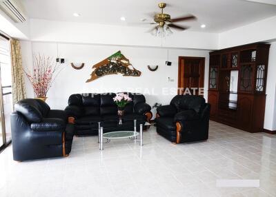 Condo at Shining Star for Sale in Jomtien