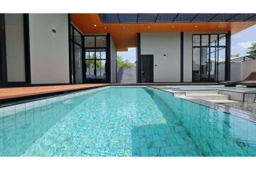 "THE KOMPLETIA" PRIVATE LUXURY HOME SATTAHIP CHONBURI THAILAND