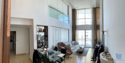 [Property ID: 100-113-26037] 2 Bedrooms 2 Bathrooms Size 120Sqm At The Rajdamri for Sale 15600000