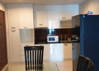 [Property ID: 100-113-25933] 2 Bedrooms 2 Bathrooms Size 99Sqm At Sukhumvit Living Town for Rent 35000 THB