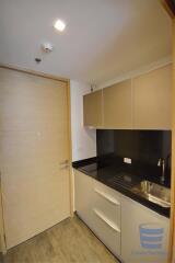 [Property ID: 100-113-25838] 1 Bathrooms Size 33Sqm At The Lofts Ekkamai for Rent and Sale