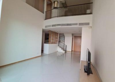 [Property ID: 100-113-27009] 2 Bedrooms 2 Bathrooms Size 107Sqm At The Empire Place for Rent 50000 THB