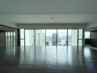 [Property ID: 100-113-27005] 3 Bedrooms 4 Bathrooms Size 270Sqm At Hansar Rajdamri for Rent 200000 THB