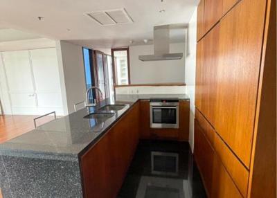 [Property ID: 100-113-27004] 2 Bedrooms 2 Bathrooms Size 180Sqm At Hansar Rajdamri for Rent 180000 THB