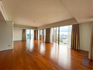 [Property ID: 100-113-27004] 2 Bedrooms 2 Bathrooms Size 180Sqm At Hansar Rajdamri for Rent 180000 THB