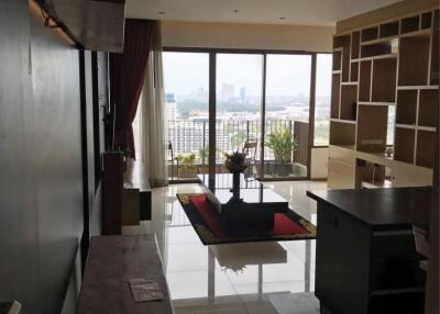 [Property ID: 100-113-26480] 3 Bedrooms 3 Bathrooms Size 161Sqm At The Emporio Place for Sale