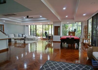 [Property ID: 100-113-26485] 3 Bedrooms 3 Bathrooms Size 445Sqm At Supalai Place for Rent and Sale