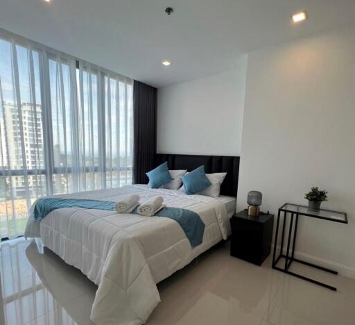 Condo with 1 Bedroom and Sea View for sale