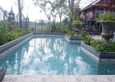 Beautiful Pool Villa in Bangsaray for sale