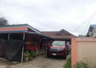 Standalone house with shop unit for sale