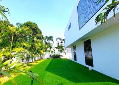 Modern House on Pratamnak Hill Pattaya