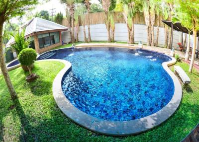 Remarkable Pool villa in Na Jomtien