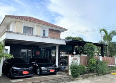 Two-storey corner house for sale in East Pattaya