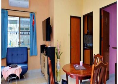 3 bedroom house in quiet residence area