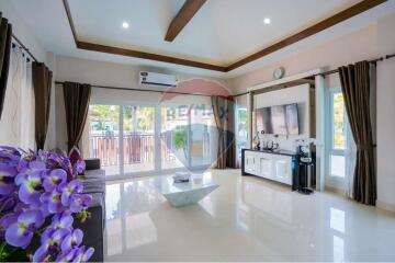 Urgent sale, luxury pool villa house, new project, Dusit Pattaya Hill