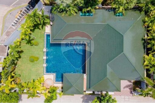 Urgent sale, luxury pool villa house, new project, Dusit Pattaya Hill