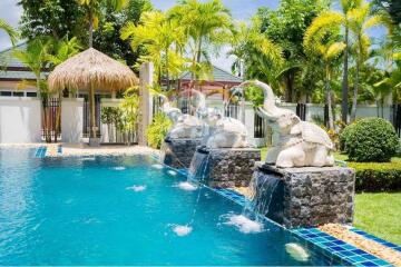 Urgent sale, luxury pool villa house, new project, Dusit Pattaya Hill