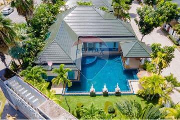 Urgent sale, luxury pool villa house, new project, Dusit Pattaya Hill