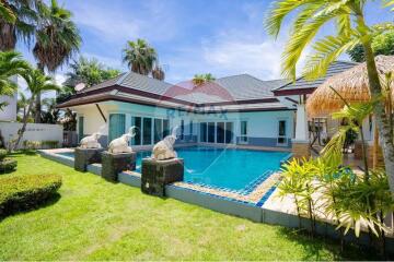 Urgent sale, luxury pool villa house, new project, Dusit Pattaya Hill