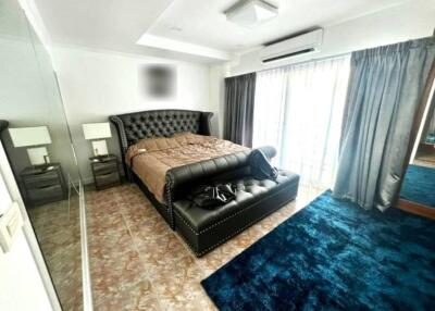 1 Bedroom Condo in Pratamnak area