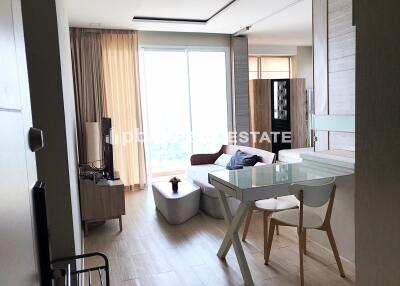 Cetus Beachfront Condominium Pattaya for Sale