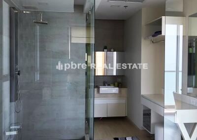 Cetus Beachfront Condominium Pattaya for Sale