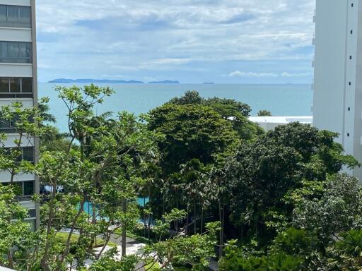 1 bedroom with sea view in Wongamat for sale