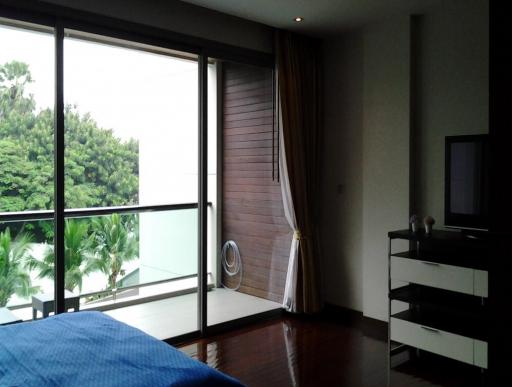 2 bedroom Condo on Wongamat Beach