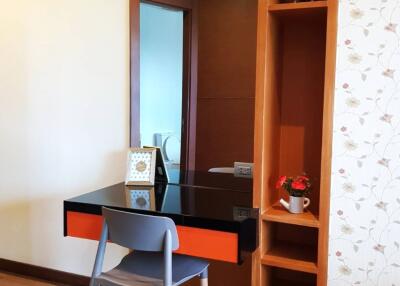 2 bedroom Condo on Wongamat Beach