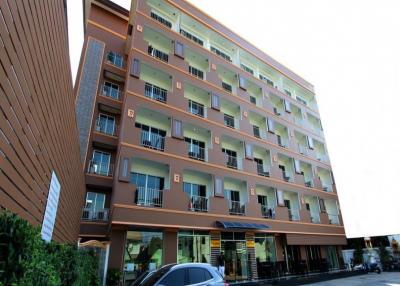 Modern Hotel with 70 rooms in South Pattaya