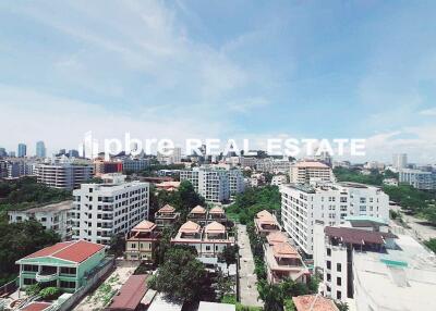 Unfurnished for Sale in Thepthip Mansion Condo