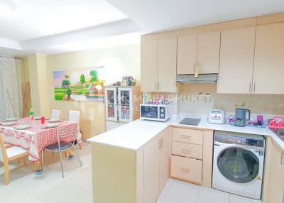 Freehold 2 Bedroom Condo in Patong