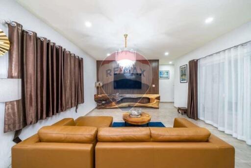 For sale The House is  Huay Yai,