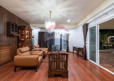 For sale The House is  Huay Yai,