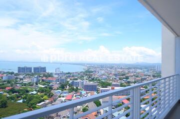 A.D. Hyatt Condo for Sale in Na Kluea