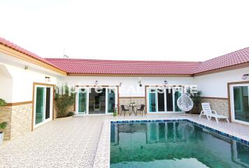 Luxury Pool Villa 3 Bed for Sale in East Pattaya