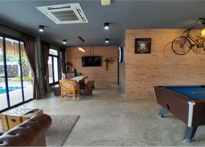 4 Bed 6 Bath House in Baan Suan Lalana for Sell - 920471017-13