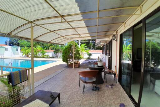 House with Swimming pool for sell in Nong Pla lai