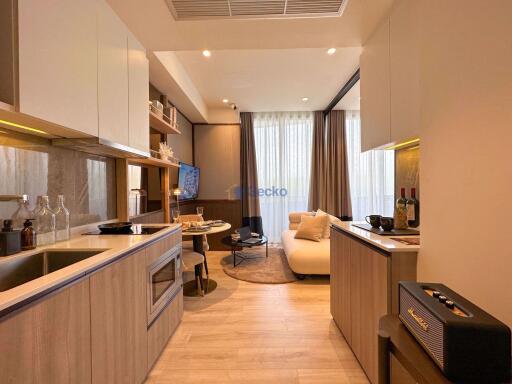 Studio Condo in Wyndham Grand Residences Wongamat Na Kluea C010994