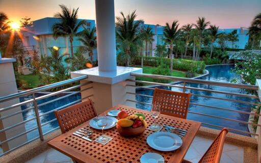 Sun Villas Hua Hin Luxury Apartments 2 Bedroom 148 sq/m